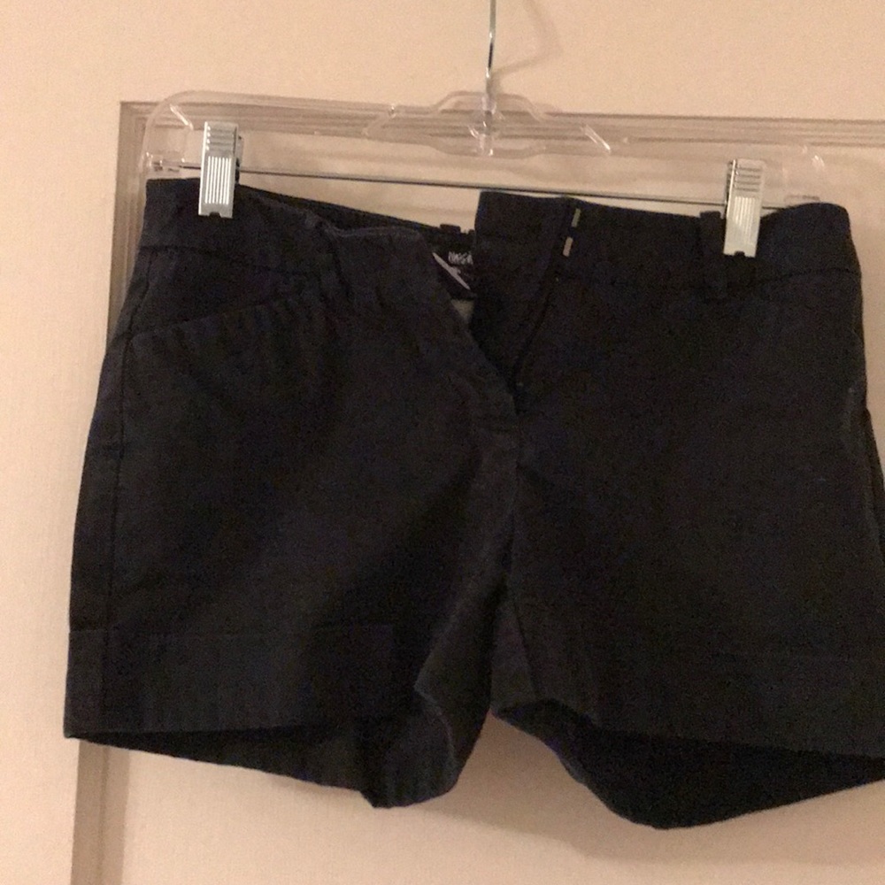 Cuffed black shorts. Solid staple for spring!